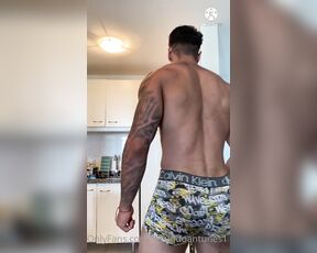 Facundo Antunes aka facundoantunes1 - 01-12-2022 OnlyFans Video - Llamo a recepción  para pedirle dos pasivos a domicilio  pero me demoraban mucho en