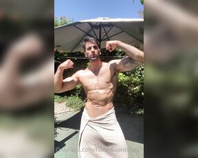 Facundo Antunes aka facundoantunes1 - 11-19-2021 OnlyFans Video - Con este día me fui para afuera a secarme al sol  y a colgar la