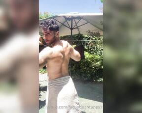 Facundo Antunes aka facundoantunes1 - 11-19-2021 OnlyFans Video - Con este día me fui para afuera a secarme al sol  y a colgar la