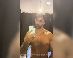 Facundo Antunes aka facundoantunes1 - 03-10-2022 OnlyFans Video - Antes de irme al cine  una rapidita no viene mal no  No puedo ir