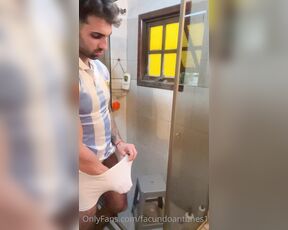 Facundo Antunes aka facundoantunes1 - 07-12-2022 OnlyFans Video - Vamos a bañarnos Tuve un partido de fútbol  pero quede con mucha energía  Y