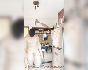 Facundo Antunes aka facundoantunes1 - 05-09-2023 OnlyFans Video - Entro a robar a una casa  y cómo no encontraba nada de valor me masturbe