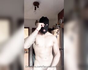 Facundo Antunes aka facundoantunes1 - 05-09-2023 OnlyFans Video - Entro a robar a una casa  y cómo no encontraba nada de valor me masturbe