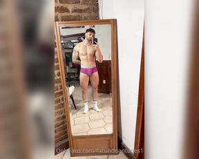 Facundo Antunes aka facundoantunes1 - 07-25-2023 OnlyFans Video - Cómo ves a tu macho  Te invitó a mi casa a pasar una noche de