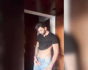 Facundo Antunes aka facundoantunes1 - 12-15-2023 OnlyFans Video - Llego muy sediento a casa  y me imaginé que ustedes también tendrían sed verdad Asi