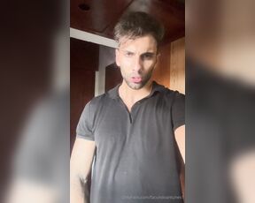 Facundo Antunes aka facundoantunes1 - 12-15-2023 OnlyFans Video - Llego muy sediento a casa  y me imaginé que ustedes también tendrían sed verdad Asi