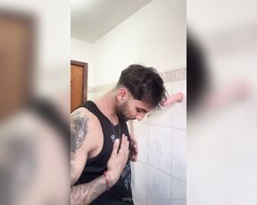 Facundo Antunes aka facundoantunes1 - 10-23-2023 OnlyFans Video - Te gustaría que te chupe la verga cómo la chupe acá Así bien rico pasándote la