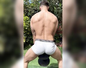 Facundo Antunes aka facundoantunes1 - 10-27-2023 OnlyFans Video - Hola vos llamaste a un personal trainer  Acá estoy listo Seguí mi nueva rutina para