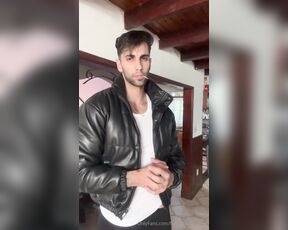 Facundo Antunes aka facundoantunes1 - 01-26-2024 OnlyFans Video - Pajita  rapidita antes de salir a almorzar, ya estaba pronto pero me vinieron muchas ganas