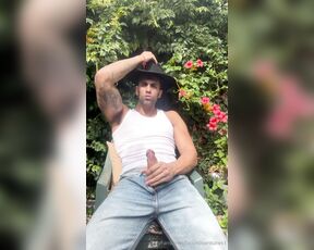 Facundo Antunes aka facundoantunes1 - 02-27-2024 OnlyFans Video - Un cowboy como yo no puede tomarse un descanso  porque su verga vive excitada