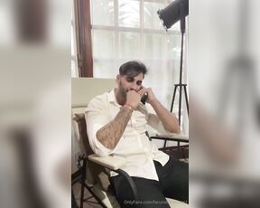 Facundo Antunes aka facundoantunes1 - 04-27-2024 OnlyFans Video - Esto pasa cuando no le haces caso al JEFE, ahora vas a tener que pagar, chupándome