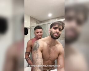 Facundo Antunes aka facundoantunes1 - 08-16-2024 OnlyFans Video - Mi amigo me hace unos masajes luego del gym y me termina follando  Pídemelo al