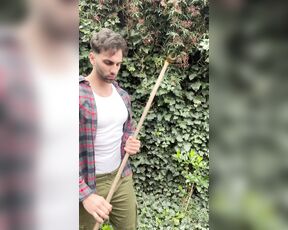 Facundo Antunes aka facundoantunes1 - 08-26-2024 OnlyFans Video - Vos también andas precisando un jardinero  Ahora estoy trabajando en esta casa, pero luego puedo