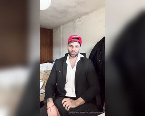 Facundo Antunes aka facundoantunes1 - 08-12-2024 OnlyFans Video - Me llegó tu currículum de que queres entrar a mi empresa porno , tienes un currículum