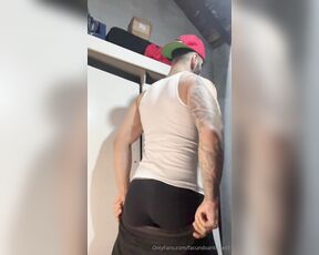 Facundo Antunes aka facundoantunes1 - 08-22-2024 OnlyFans Video - Que fácil que se me para la verga  apenas me la toqué y se puso