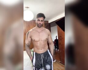 Facundo Antunes aka facundoantunes1 - 10-15-2024 OnlyFans Video - Todo sudado me dejaste la última vez que nos tocamos  me hiciste mojarme mucho y