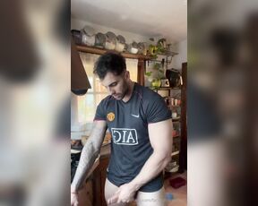 Facundo Antunes aka facundoantunes1 - 11-14-2024 OnlyFans Video - Recreando uno de los videos más aclamados del canal  Antes de irme a entrenar siempre