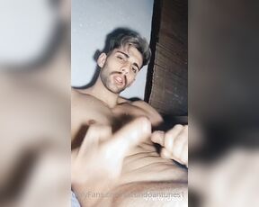 Facundo Antunes aka facundoantunes1 - 06-28-2020 OnlyFans Video - _Hoy les traigo un video tirando mucha lechita  y diciéndoles muchas cosas sucias  que