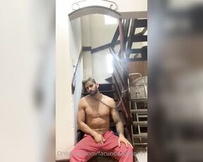 Facundo Antunes aka facundoantunes1 - 08-25-2020 OnlyFans Video - Alguien me amarró y no me dejaba salir, me tenía como su esclavo Me dijo que