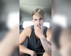 Facundo Antunes aka facundoantunes1 - 07-28-2020 OnlyFans Video - 12 Estacione mi auto y me senté en el asiento trasero para que tengan una mejor