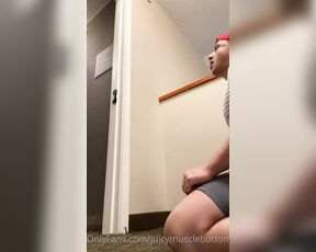 HotLucasXXX aka juicymusclebottom - 07-10-2022 OnlyFans Video - Sucked off nervous bisexual Mexican at hotel hallway  part 3 gentlemanjchaos