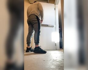 HotLucasXXX aka juicymusclebottom - 11-02-2024 OnlyFans Video - He had to rush back to his hotel room after I swallowed his load in the