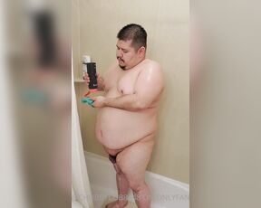 Alex H aka chubbycub8448 - 12-02-2020 OnlyFans Video - Shower time