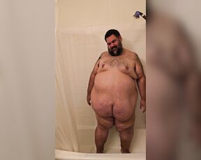 Alex H aka chubbycub8448 - 07-20-2024 OnlyFans Video - Shower time with rpa_superchub hehe