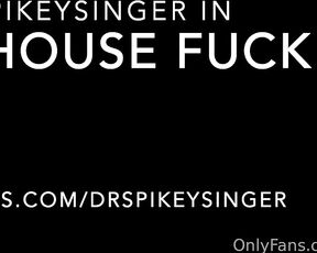 DrSpikeySinger aka drspikeysinger - 11-08-2023 OnlyFans Video - Met a big dick chaser at a bathhouse