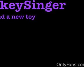 DrSpikeySinger aka drspikeysinger - 07-30-2024 OnlyFans Video - I got a new toy