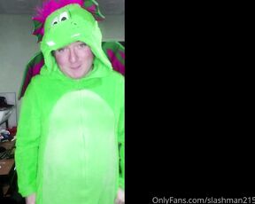 Slashman1 aka slashman215 - 12-19-2022 OnlyFans Video - The Dragon Has Awakened