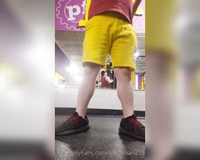 Slashman1 aka slashman215 - 07-27-2023 OnlyFans Video - Working Out At The Gym And Having Some Fun In The Locker Room After