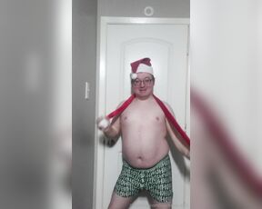 Slashman1 aka slashman215 - 12-31-2024 OnlyFans Video - Just Being Silly In My Santa Outfit