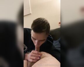 The Handsome Two aka thehandsometwo - 05-05-2024 OnlyFans Video - Sucking clip sunday_nz3a