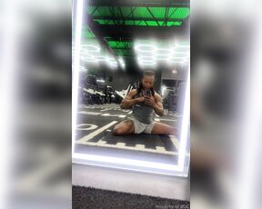 AnonBDC aka propertyofbdc - 11-29-2024 OnlyFans Video - Stretching after your workout is  Especially after leg  dayThink ppl noticed my other leg