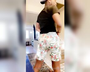 DamItsPhat aka thickertreat - 04-12-2021 OnlyFans Video - Was feeling this fit