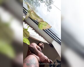 EduardoKV aka kv_eduardo - 10-20-2020 OnlyFans Video - Dandole buenos días al vecino desde la ventana hasta con leche incluido