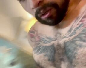 EduardoKV aka kv_eduardo - 07-02-2021 OnlyFans Video - 6_6 _Me trago su vergota antoniopix _Siento cómo distiende toda mi garganta