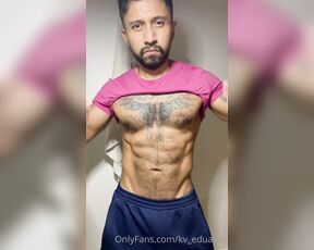 EduardoKV aka kv_eduardo - 07-14-2021 OnlyFans Video - Mis ejercicios de respiración