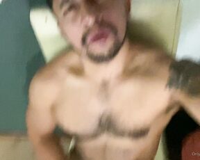 EduardoKV aka kv_eduardo - 04-16-2020 OnlyFans Video - Quien me ayuda