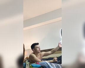 EduardoKV aka kv_eduardo - 05-10-2022 OnlyFans Video - 3 Este yoigoodboy me exprime la verga con sus tremendas nalgotas