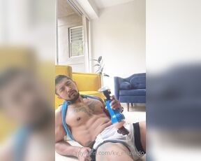 EduardoKV aka kv_eduardo - 05-23-2022 OnlyFans Video - Hagamos el amor en el piso, la cama está muy lejos