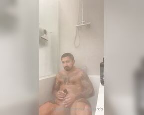 EduardoKV aka kv_eduardo - 10-23-2022 OnlyFans Video - Quien quiere recibir unas cachetadas de verga en la cara