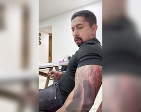 EduardoKV aka kv_eduardo - 10-03-2024 OnlyFans Video - Estaba estudiando y me puse caliente