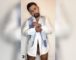 EduardoKV aka kv_eduardo - 08-14-2020 OnlyFans Video - Doctor desnudándose