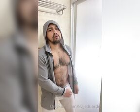 EduardoKV aka kv_eduardo - 07-13-2020 OnlyFans Video - A quien le gusta los hombres con ropa deportiva