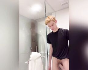 Biggest OnlyFans Twink aka biggesttwinkof - 04-09-2022 OnlyFans Video - Leaked biggesttwinkof 62463