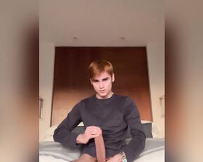 Biggest OnlyFans Twink aka biggesttwinkof - 07-14-2023 OnlyFans Video - My cock turns me on