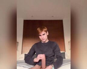 Biggest OnlyFans Twink aka biggesttwinkof - 07-14-2023 OnlyFans Video - My cock turns me on