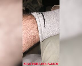 MASTER LUCCA aka masterlucca - 03-14-2020 OnlyFans Video - I get so horny when I show off my feet The smell of my socks